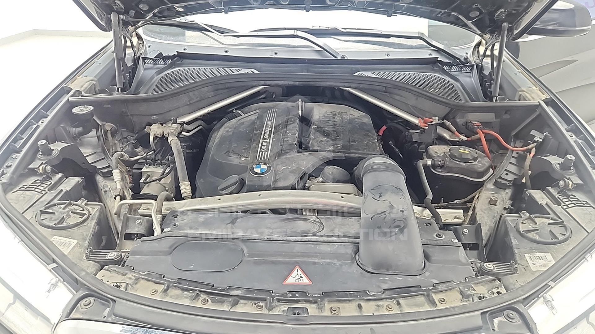 2016 BMW X5 VIN: WBAKR0108G0M73827