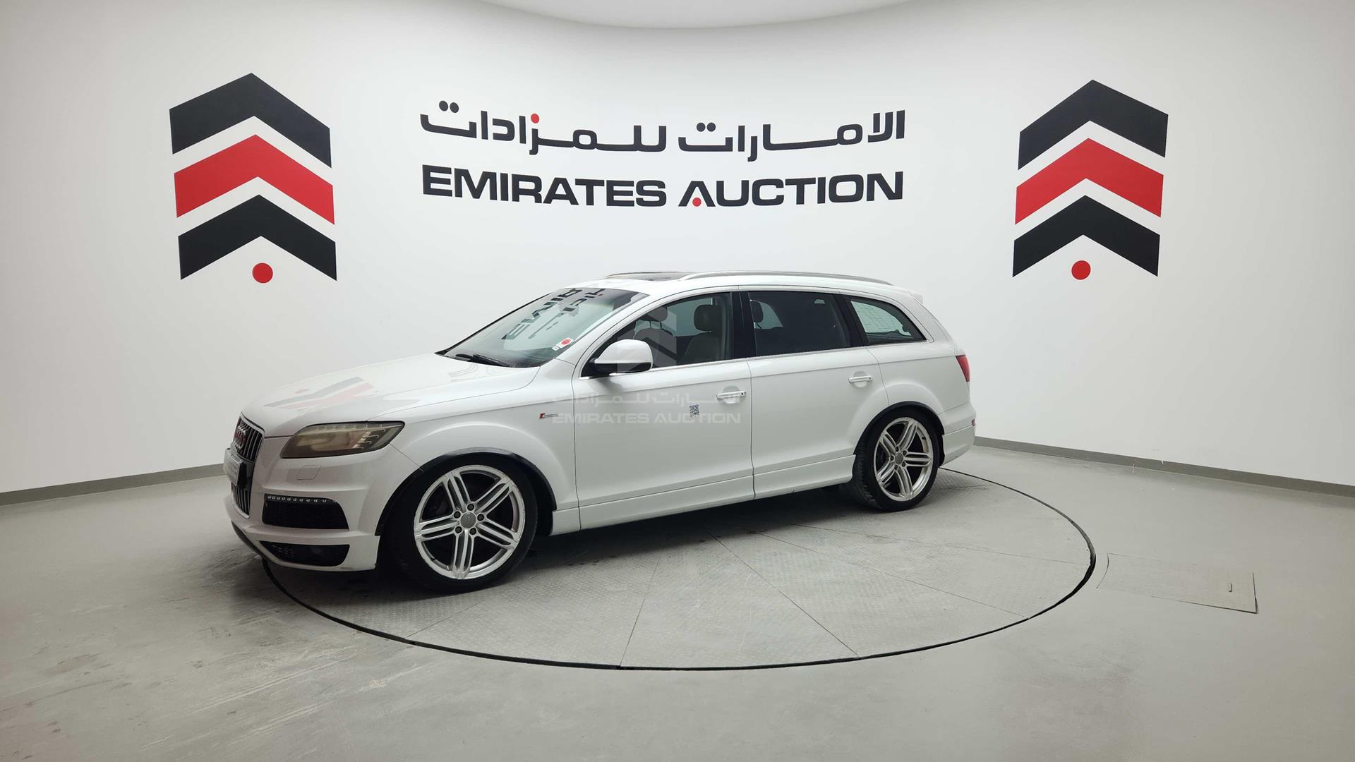 2013 AUDI Q7 VIN: WA1AGDFE6DD004573