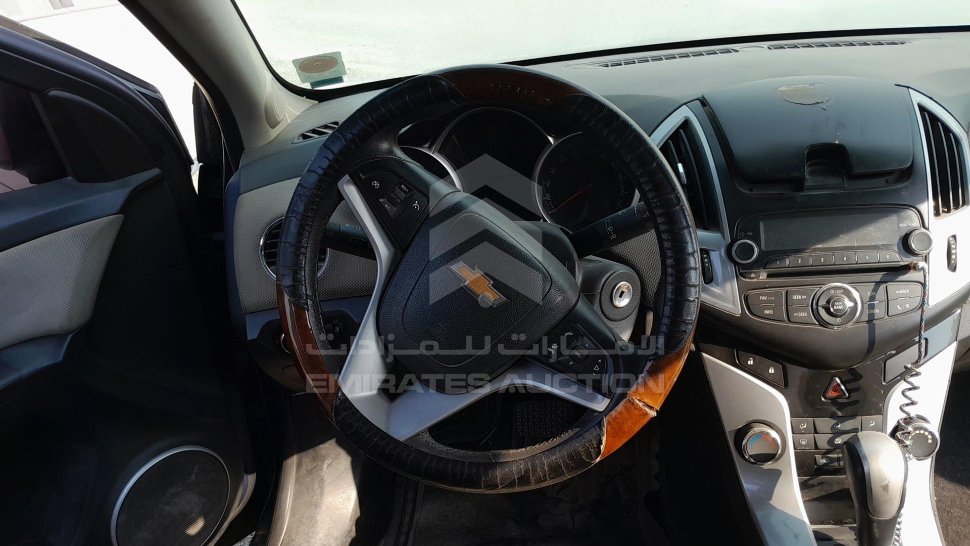 2014 CHEVROLET CRUZE VIN: KL1PJ5C52EK523877