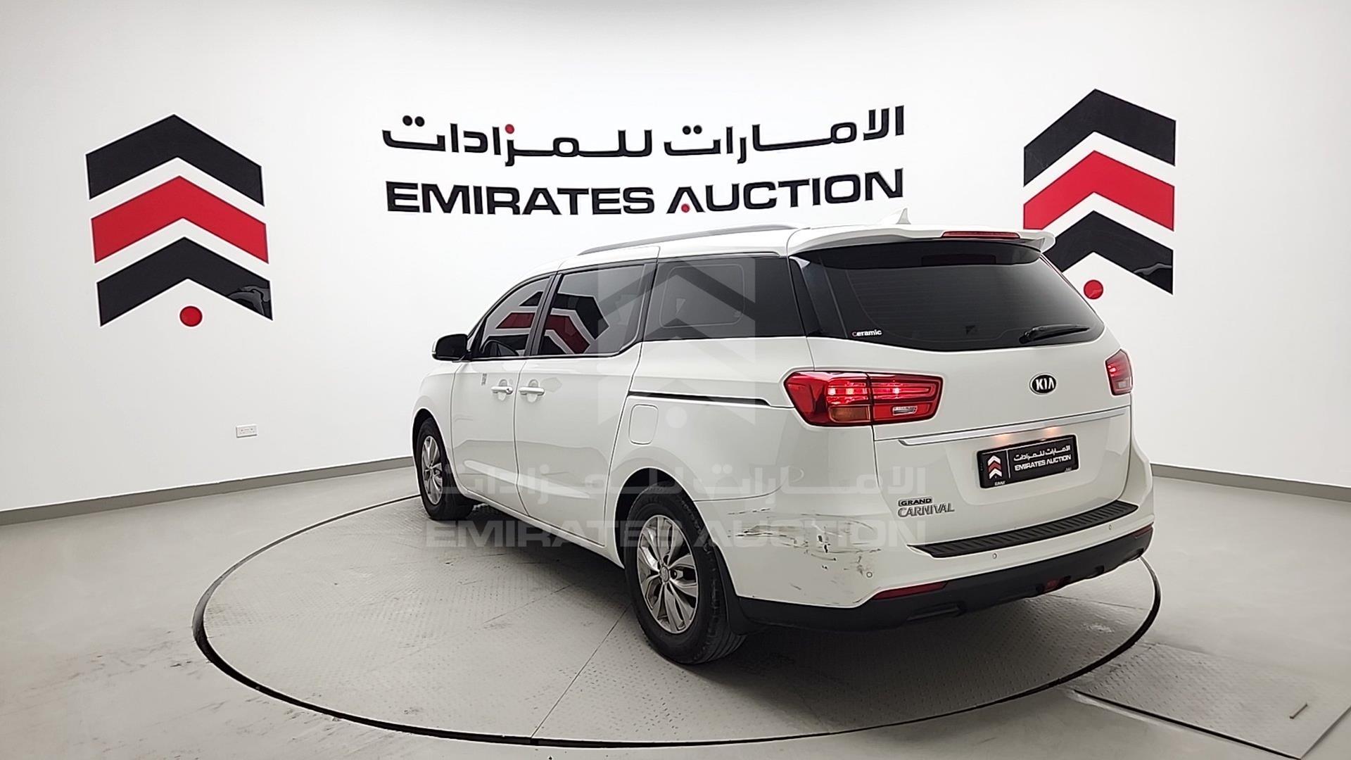 2020 KIA CARNIVAL VIN: KNAMB8123L6623802