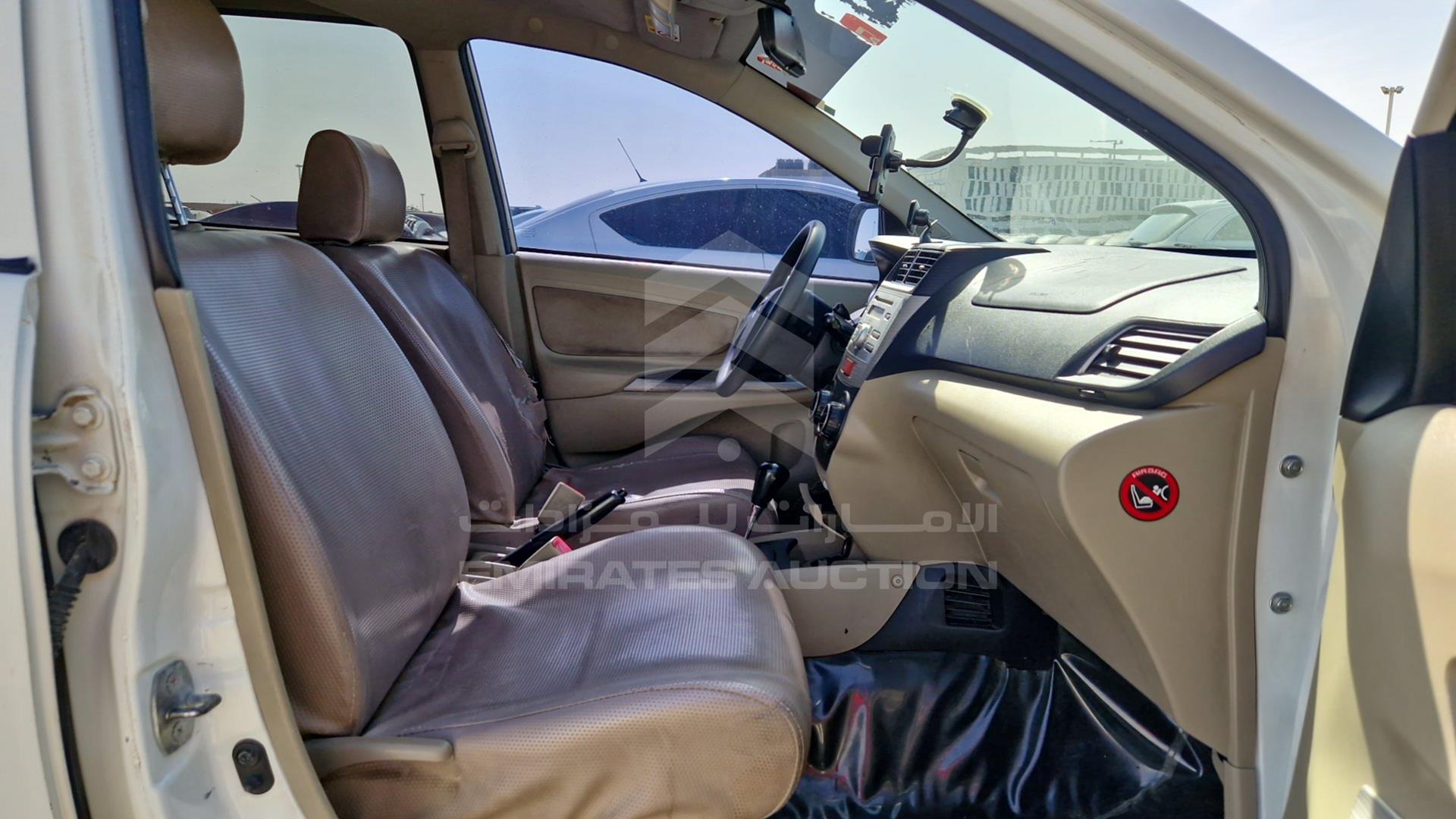 2015 TOYOTA AVANZA VIN: MHKMC13F4FK015618