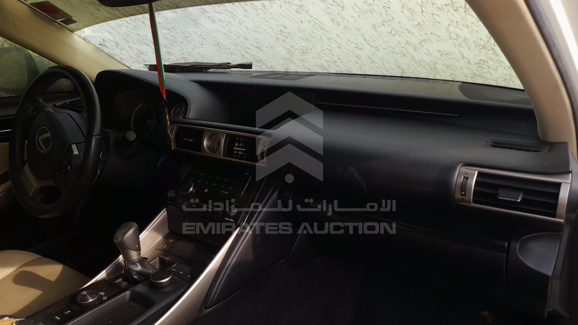 2014 LEXUS IS 250 VIN: JTHBF1D25E5037627