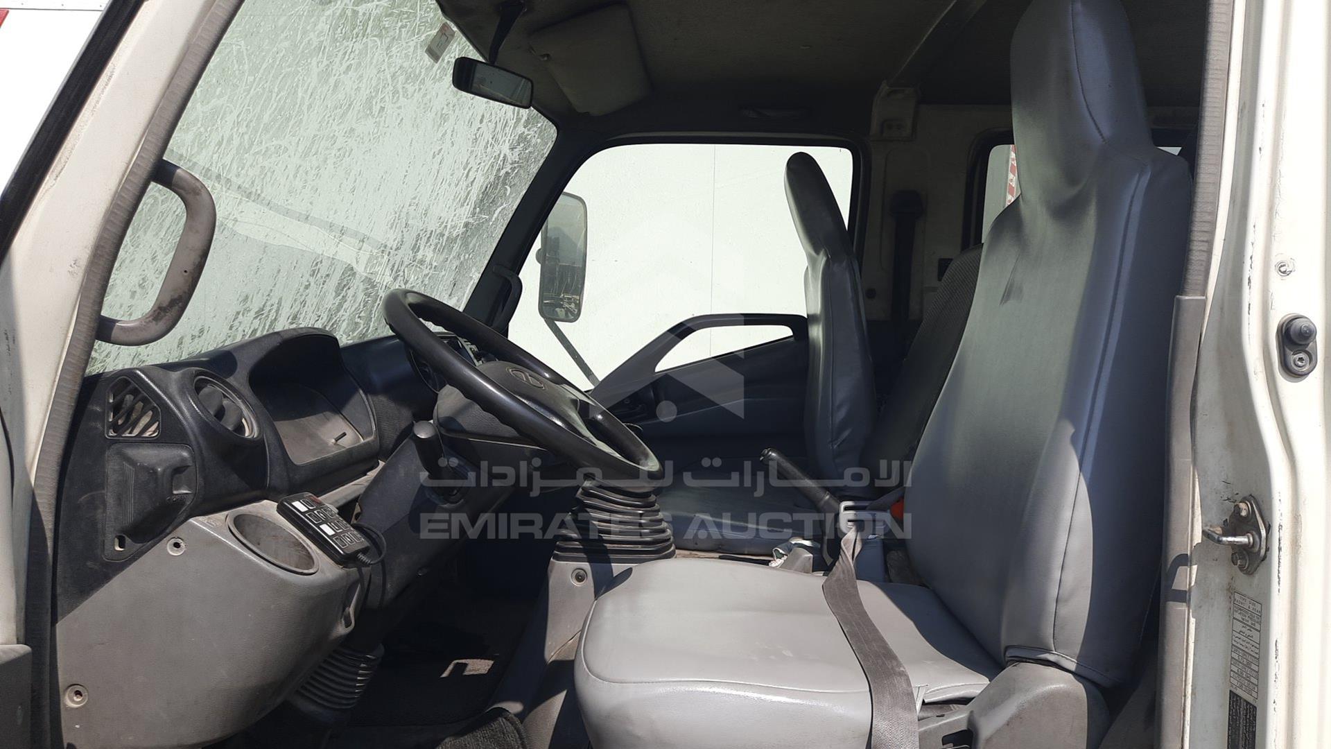 2014 HINO 300 VIN: JHHLCK1H1EK007861