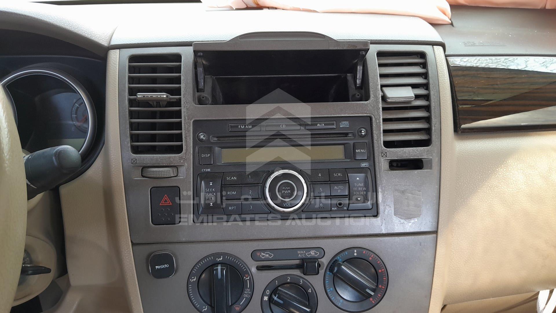 2011 NISSAN TIIDA VIN: 3N1BC1A80BL369878
