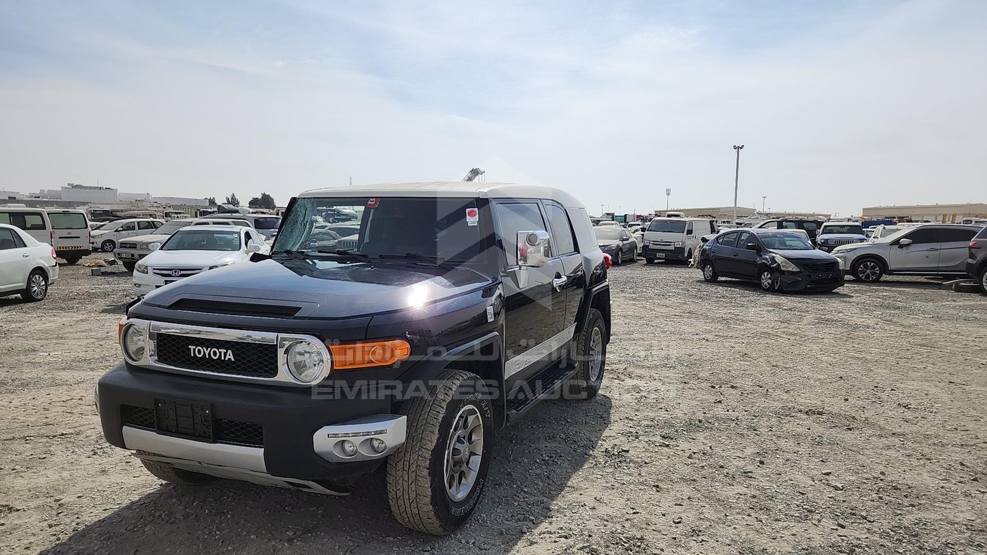 2012 TOYOTA FJ CRUISER VIN: JTEBU11F5CK125988