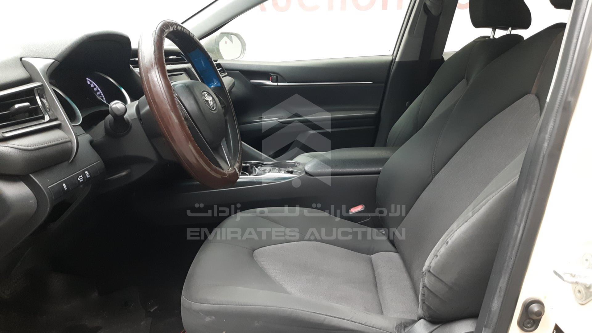 2019 TOYOTA CAMRY HYBRID VIN: JTNB29HK8K3016926