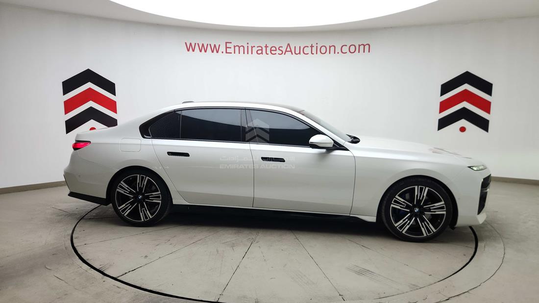 2023 BMW 735 I — Right Full View — Photo 44