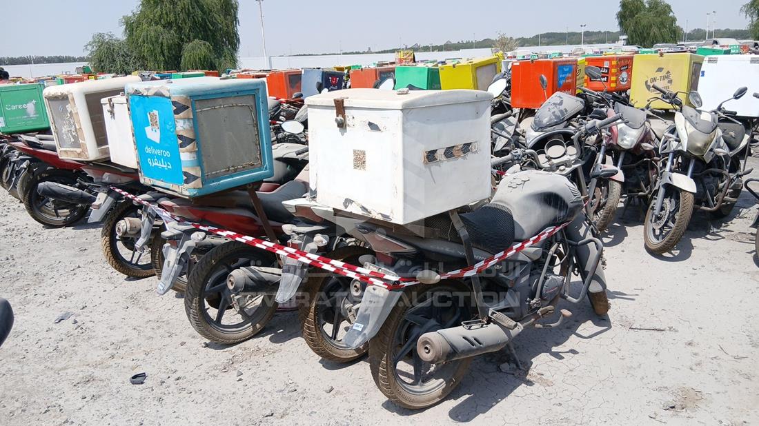5 Motorbikes — Rear Right Angle — Photo 10