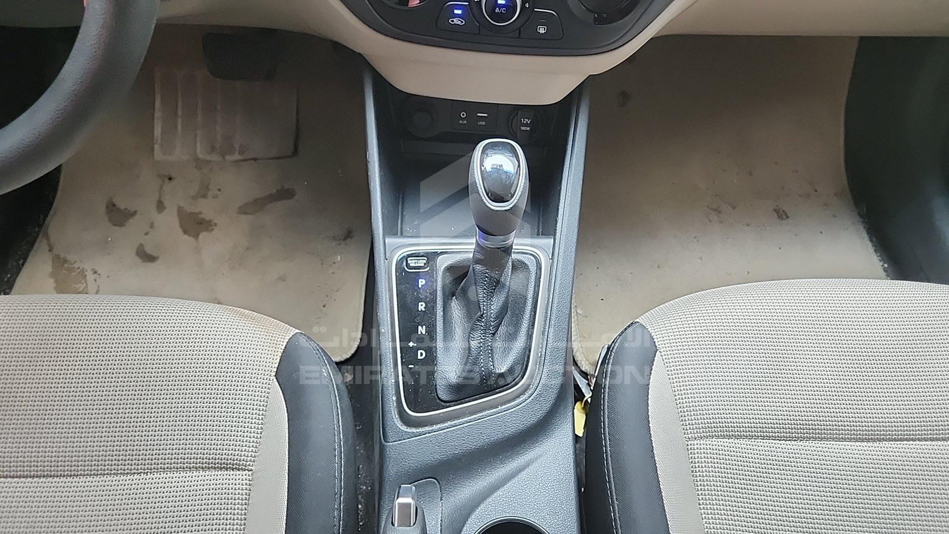2020 HYUNDAI ACCENT VIN: MALC741C9LM179304