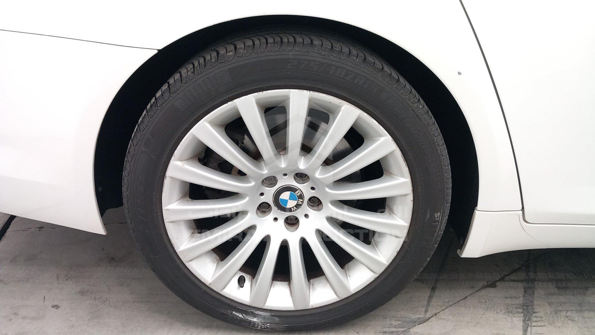 2014 BMW 730 VIN: WBAYE2102ED309335
