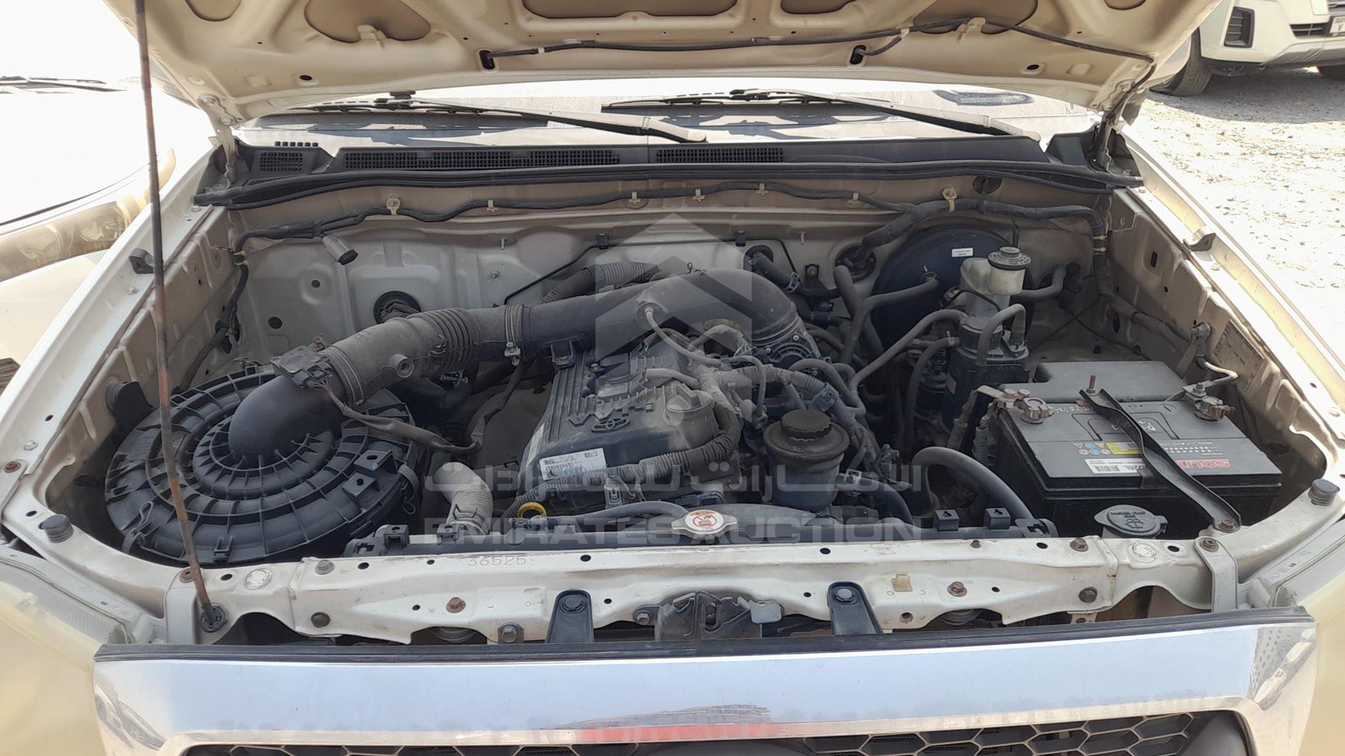 2010 TOYOTA HILUX VIN: MR0FX22G0A1035615