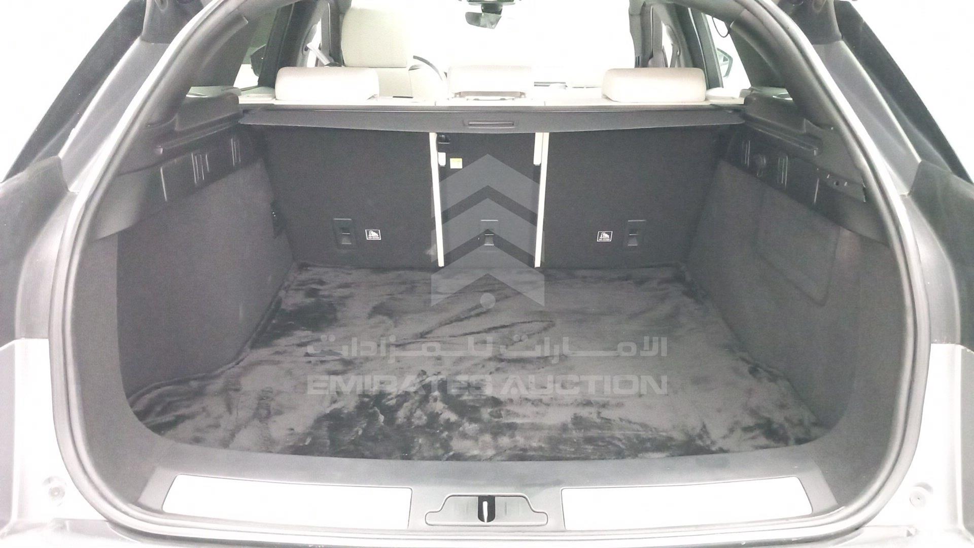 2020 RANGE ROVER VELAR VIN: SALYA2BV5LA291820