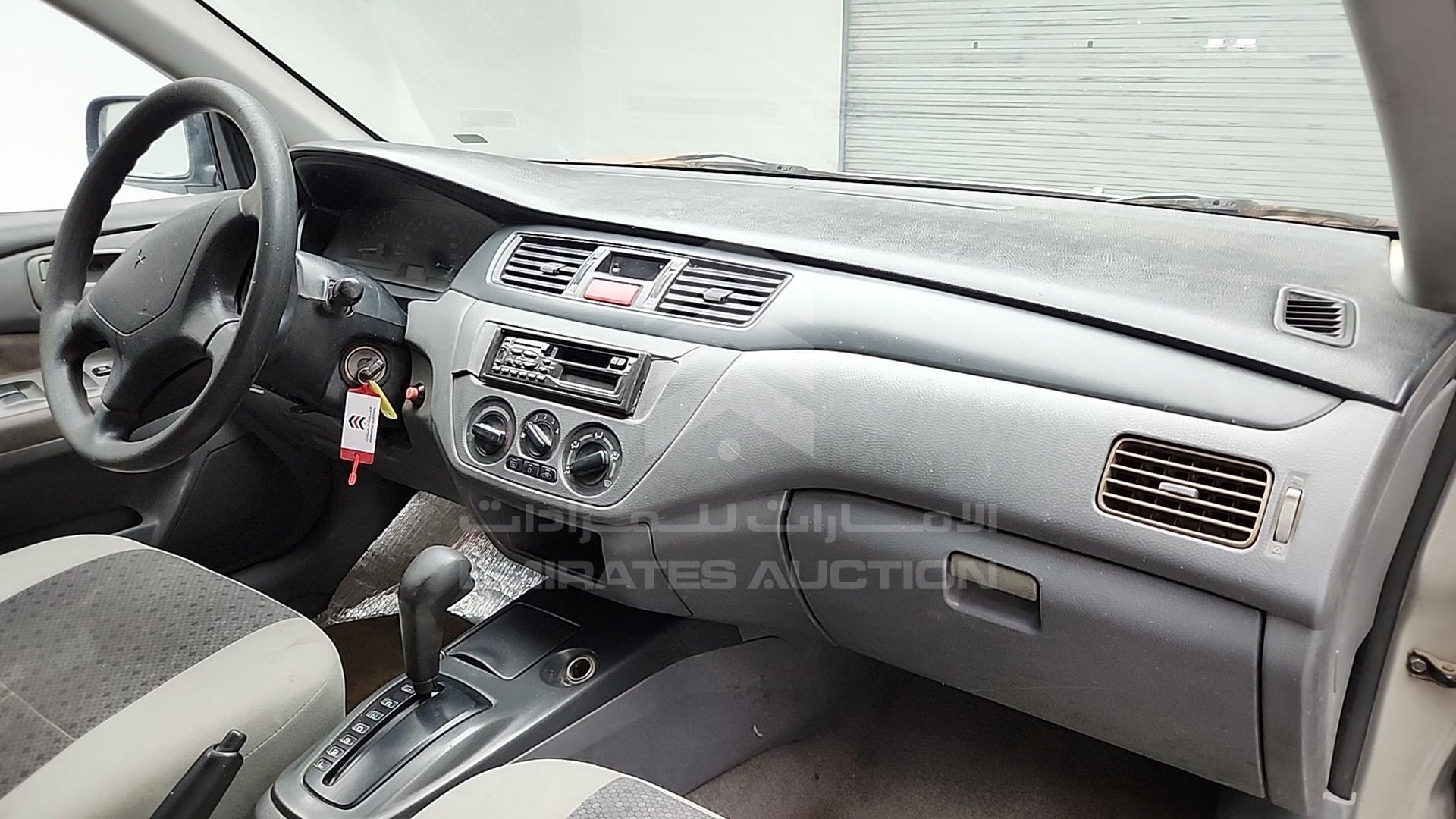 2004 MITSUBISHI LANCER VIN: JMYSRCS1A4U784468