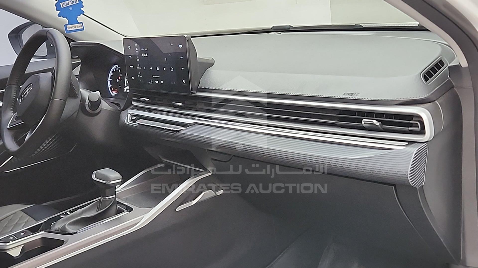2024 GEELY EMGRAND VIN: LB3F31S23RG010246