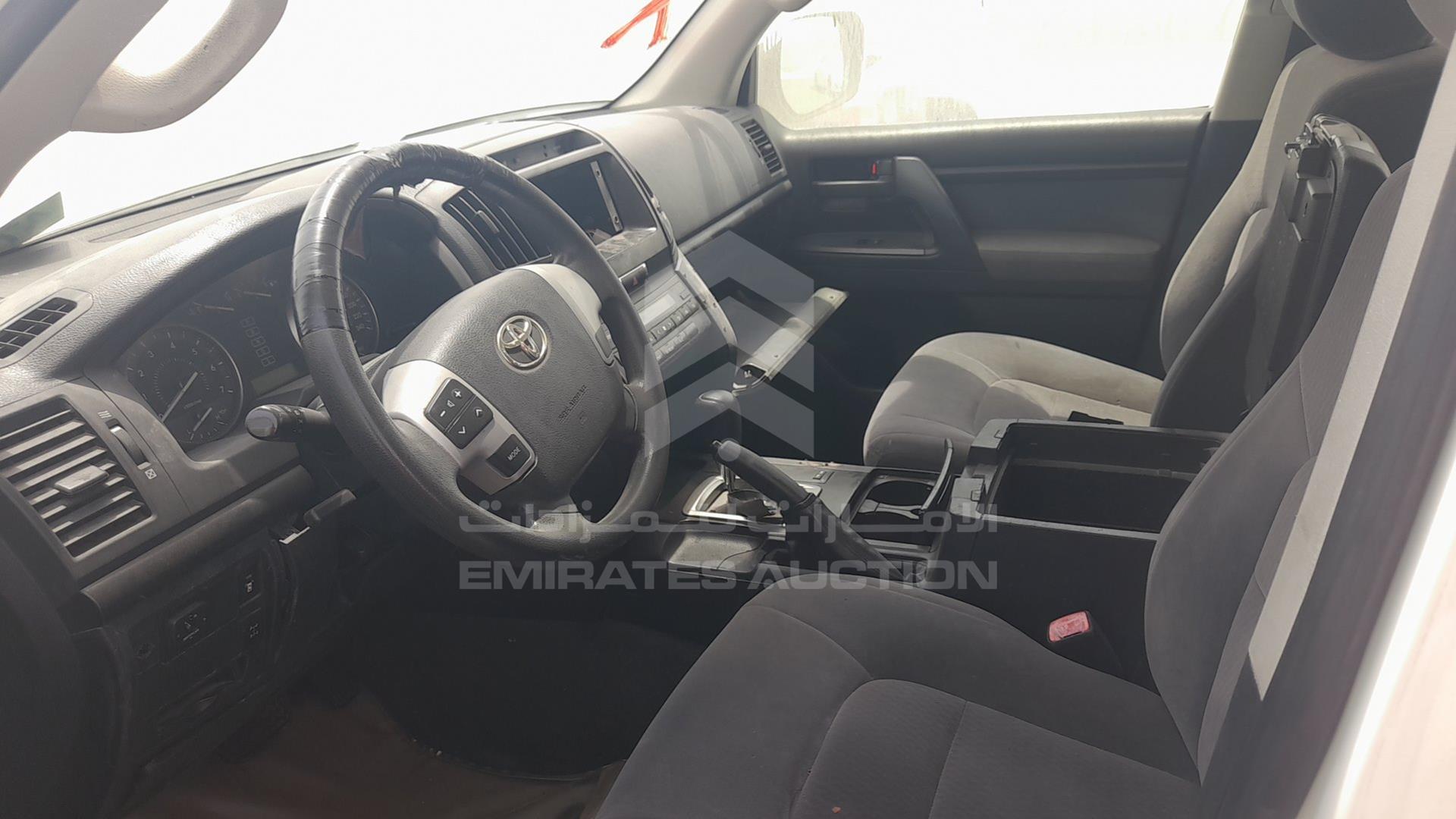 2012 TOYOTA LAND CRUISER VIN: JTMDU09J3C5056538