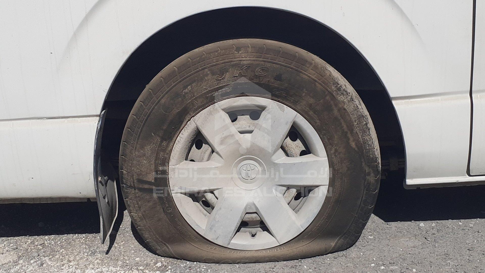 2014 TOYOTA HIACE VIN: JTFHX02P0E5003247