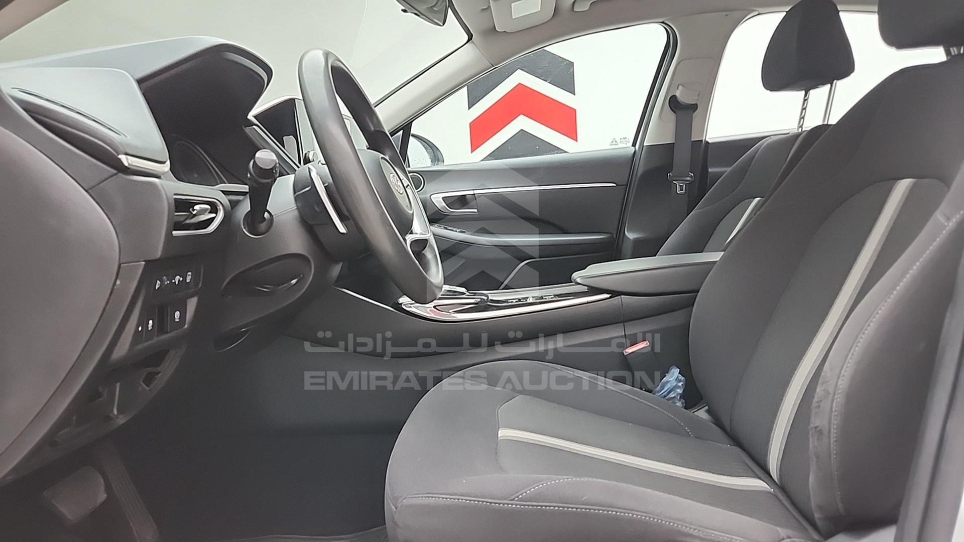 2021 HYUNDAI SONATA VIN: KMHL241J6MA014177