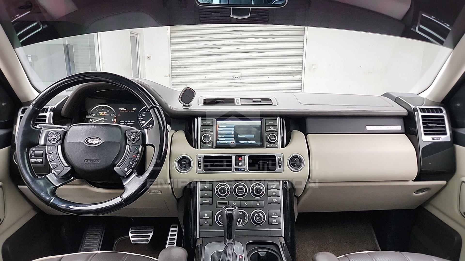 2011 RANGE ROVER --- VIN: SALLMAME4BA335303