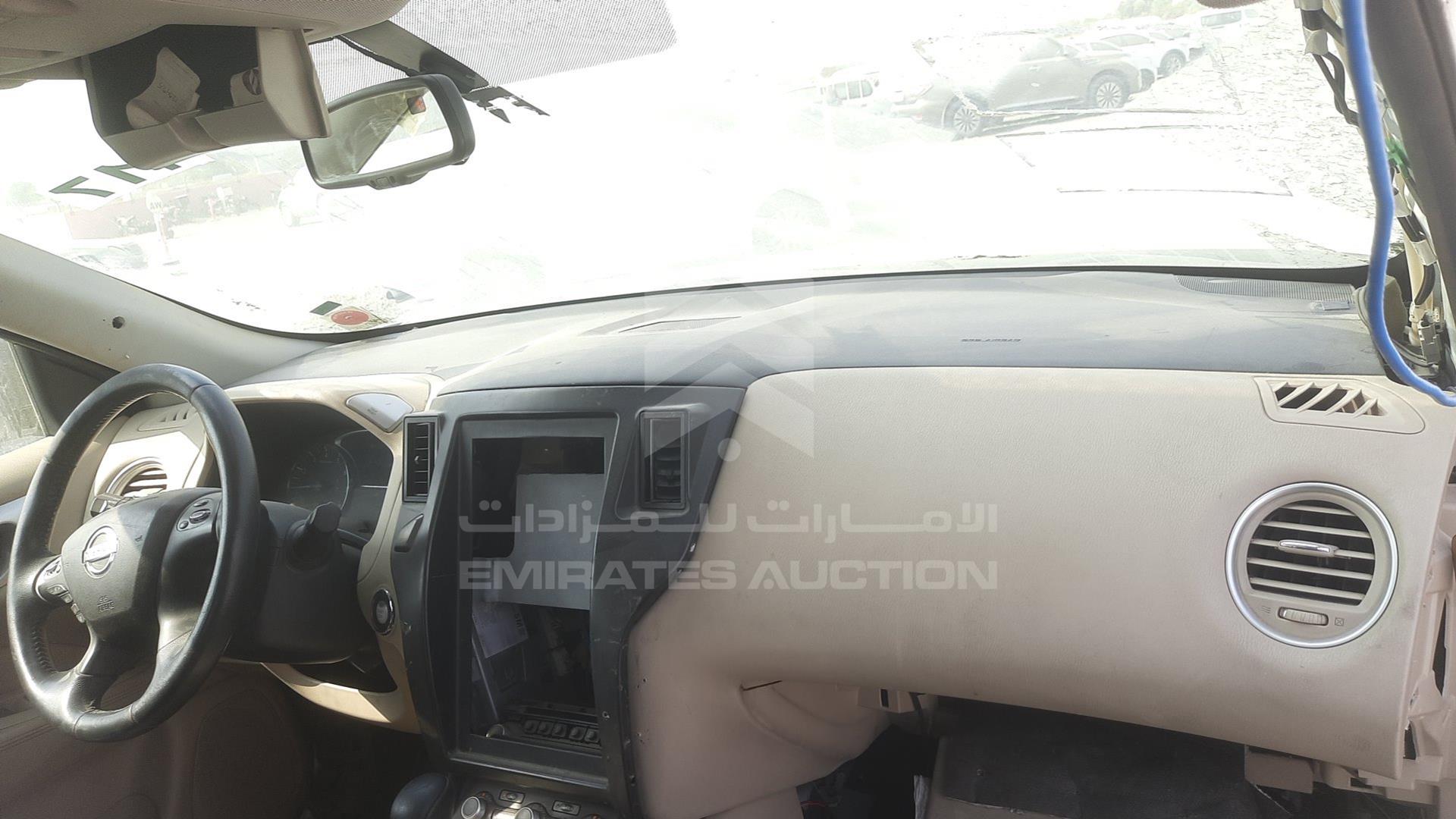 2019 NISSAN PATHFINDER VIN: 5N1CR2M84KC579747