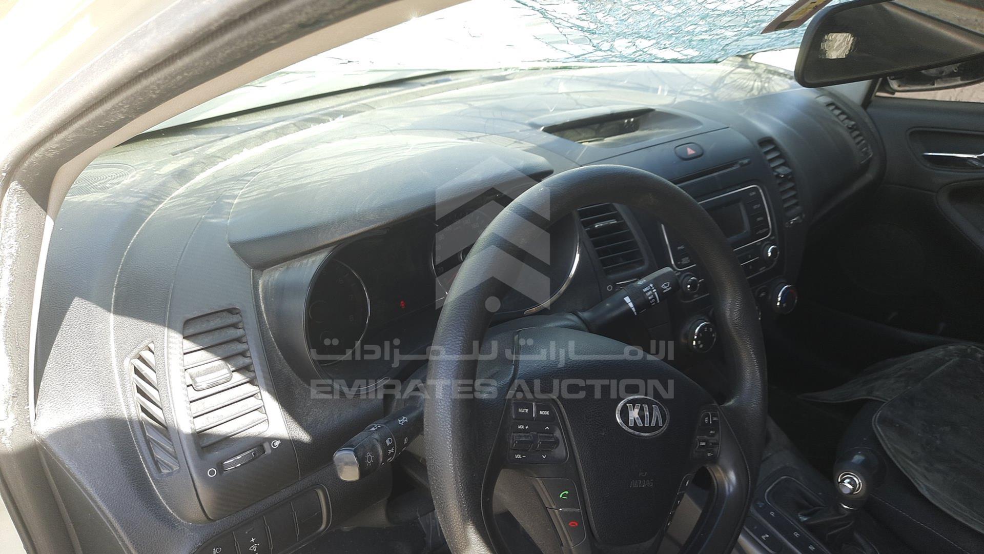 2014 KIA CERATO VIN: KNAFX4119E5081205