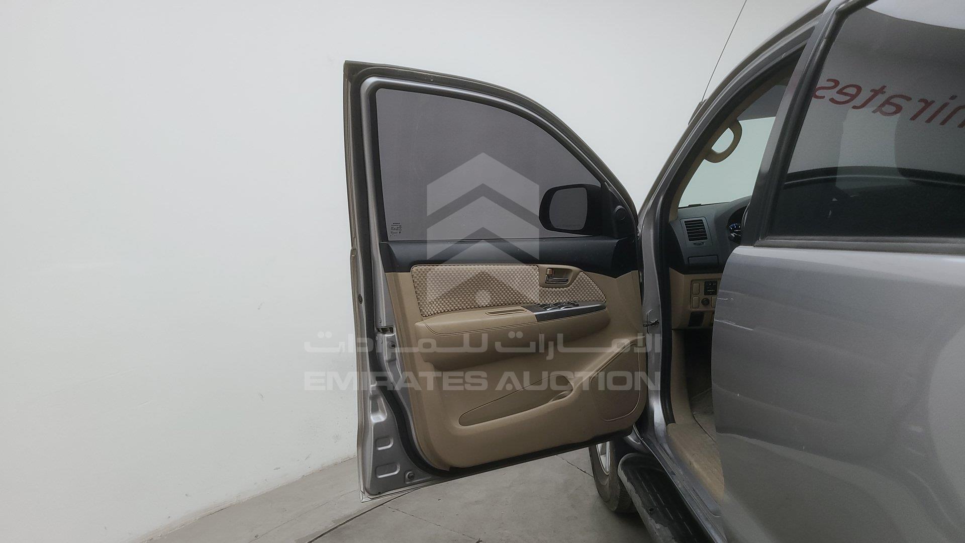 MHFYX59G2F8069864 - 2015 Toyota Fortuner - #428513
