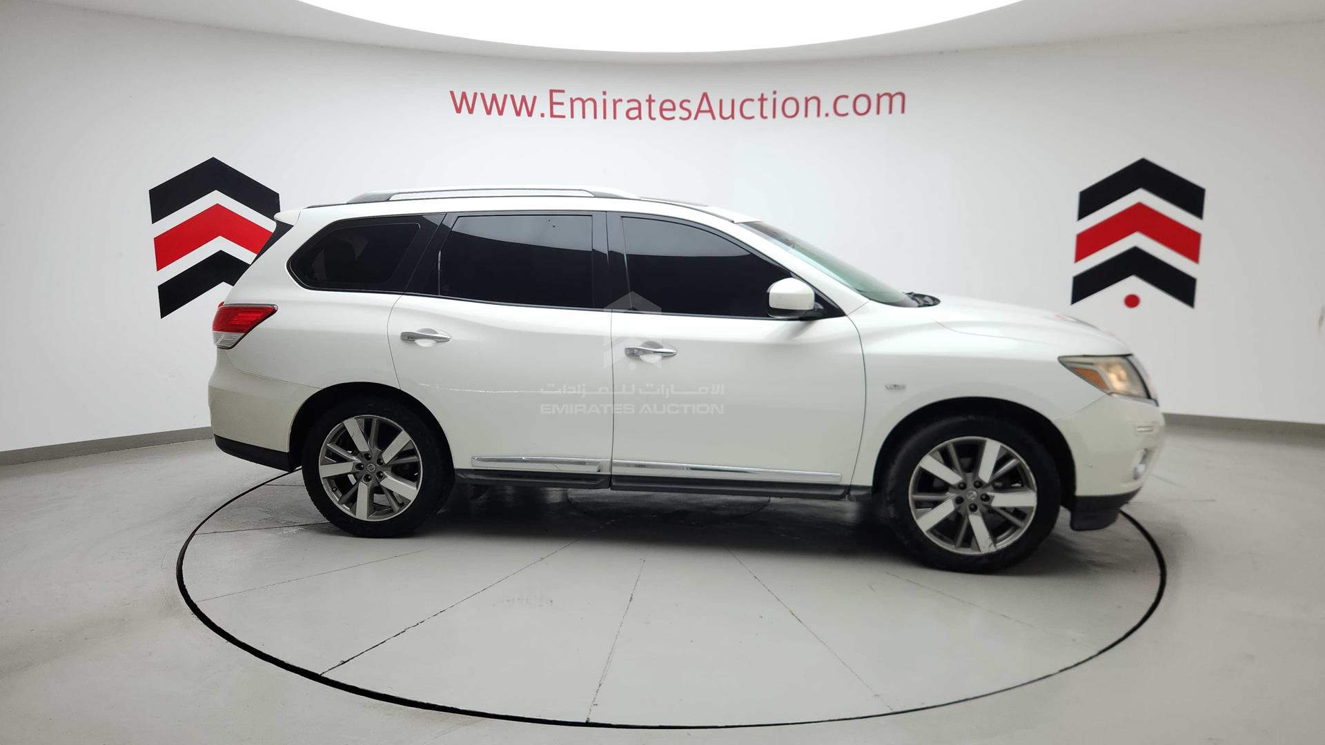 2014 NISSAN PATHFINDER VIN: 5N1AR2M70EC648940