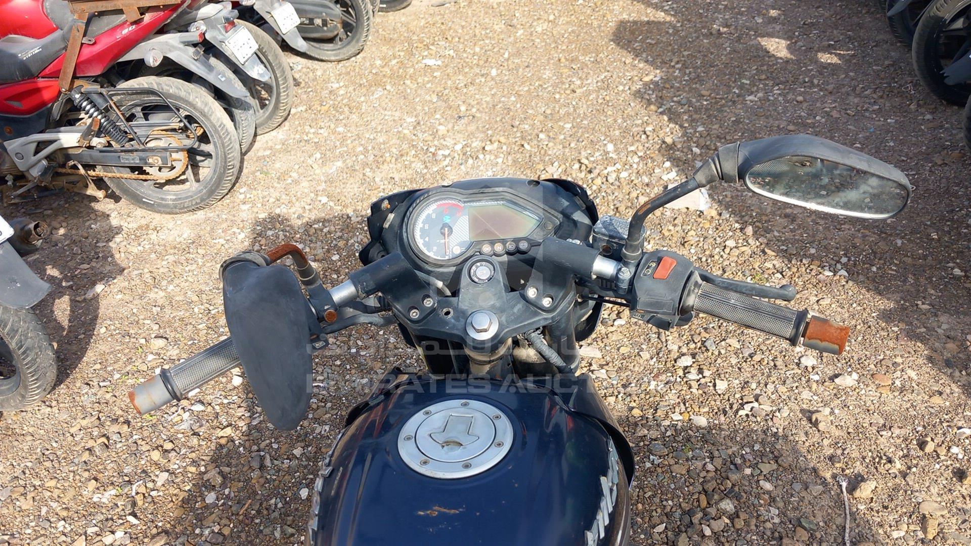 2017 BAJAJ PULSAR 180CC VIN: MD2A12DY8HCF08608