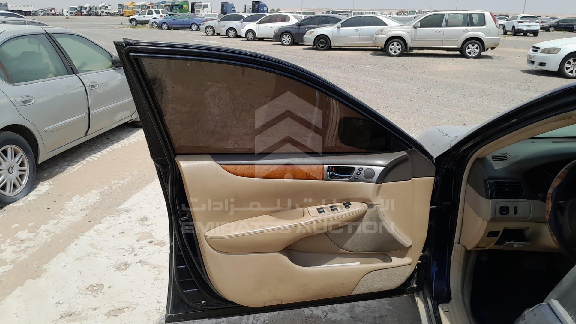 2005 LEXUS ES 330 VIN: JTHBA30G455082697