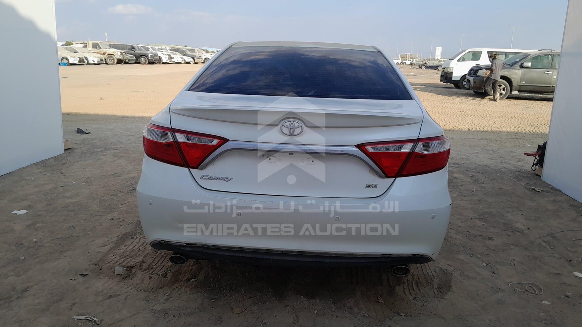 2016 TOYOTA CAMRY VIN: 6T1BF9FK0GX592232