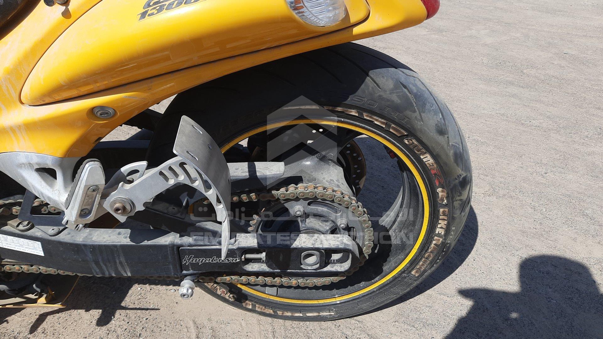 0 SUZUKI GSX 1300 VIN: JS1GX72B0D2101738
