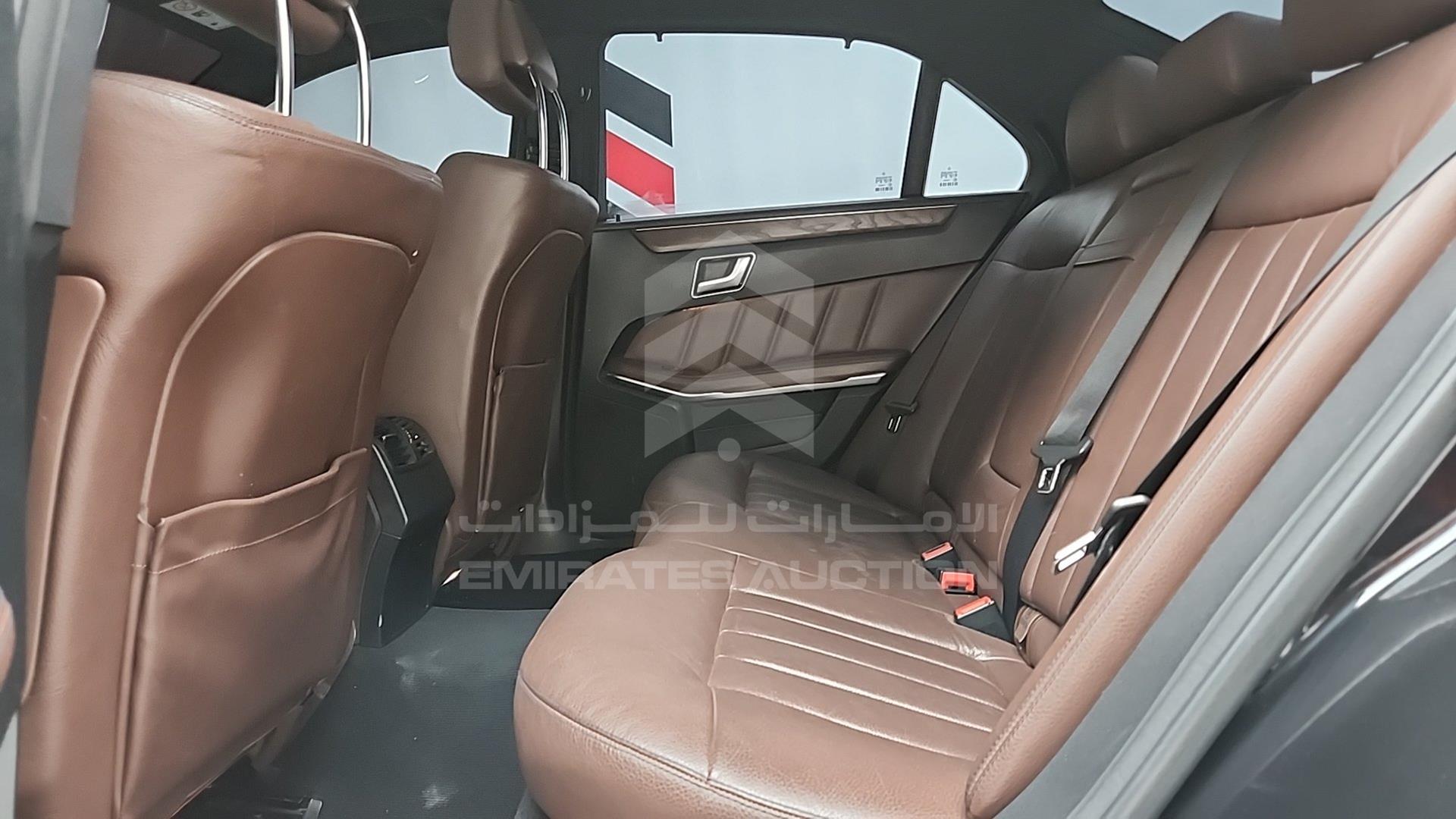 2014 MERCEDES E 300 VIN: WDDHF5FB5EA869417