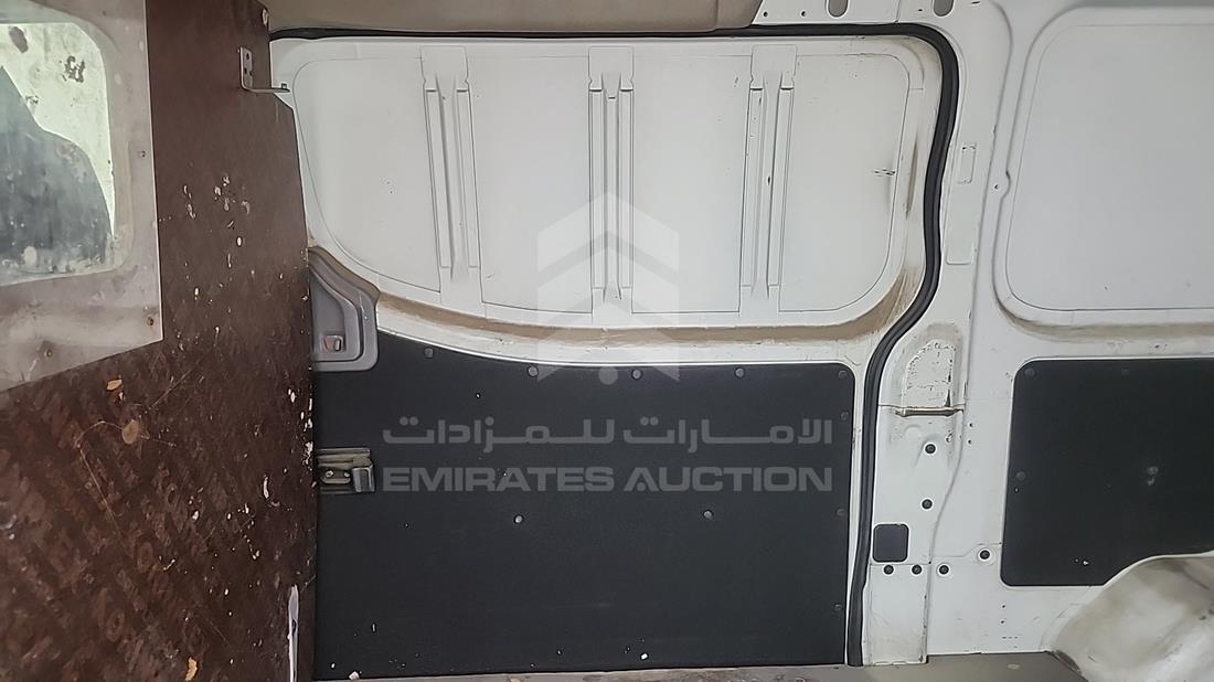 2015 Nissan Urvan — Rear Right Door — Photo 16