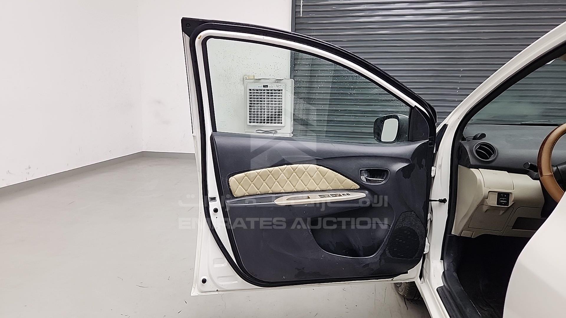 2008 TOYOTA YARIS VIN: JTDBT923081204315