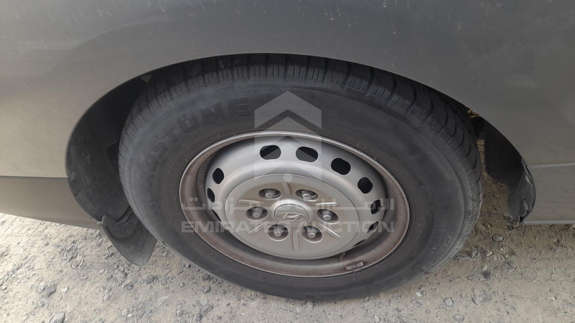 2020 HYUNDAI H1 VIN: KMJWA37R2LU128387