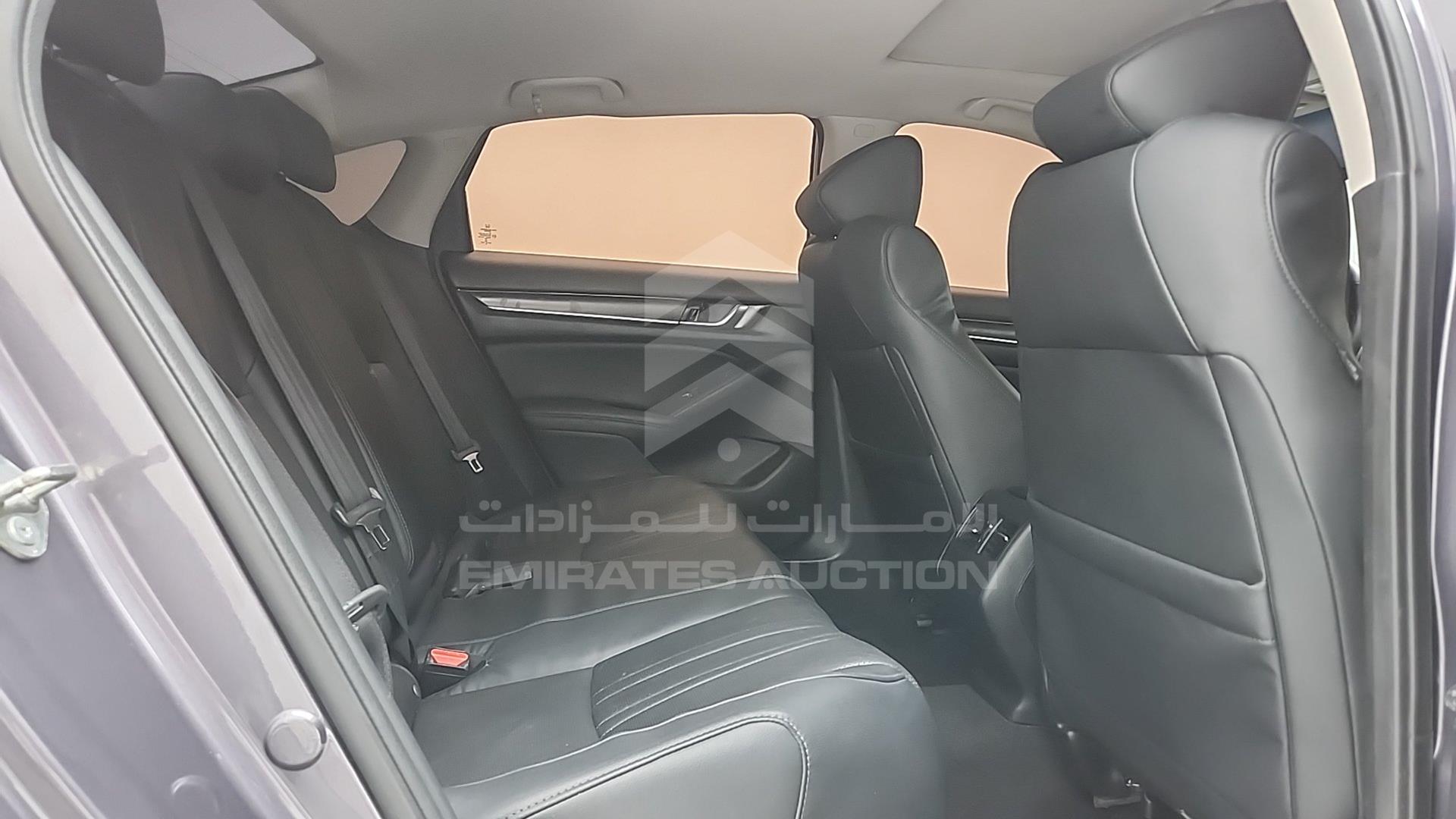 2018 HONDA ACCORD VIN: 1HGCV2630JA510635