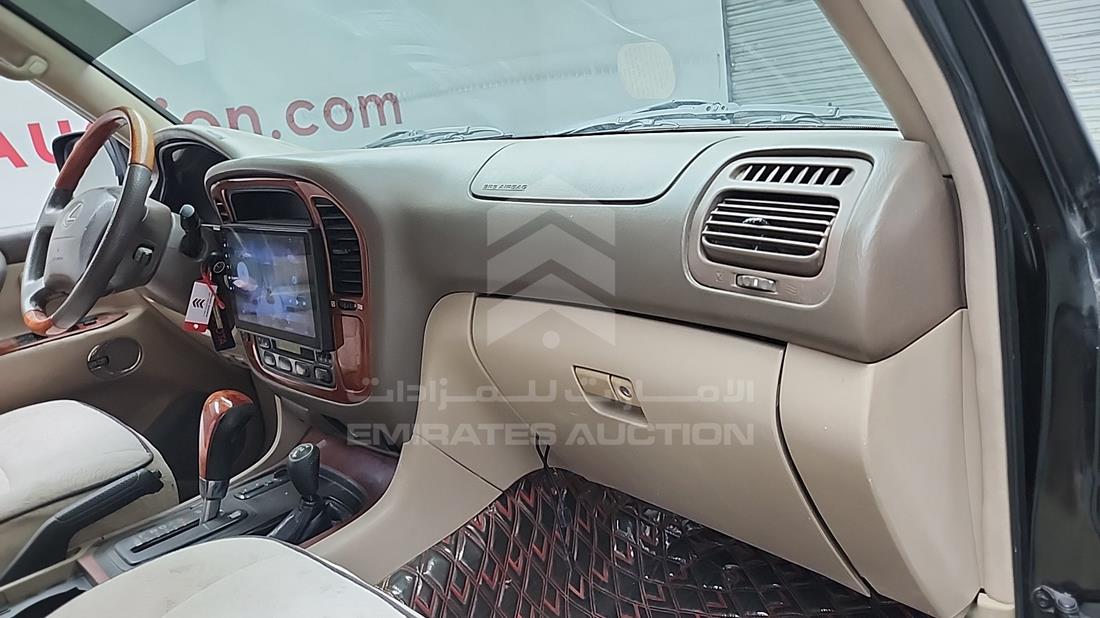 2002 Lexus LX 470 — Front Right Passenger Dashboard View — Photo 26