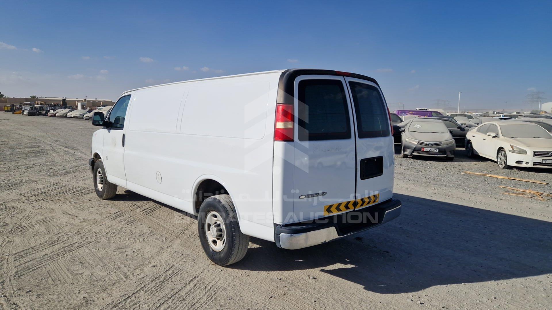 2008 CHEVROLET EXPRESS VIN: 1GCGG29K781114836