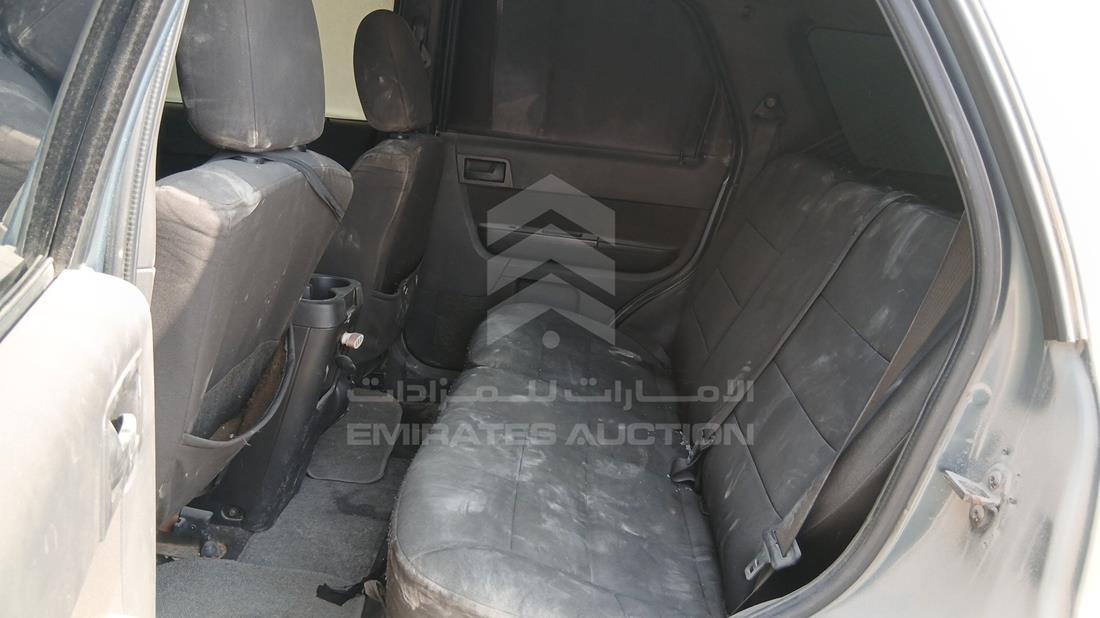 فورد اسكيب 2012 — زاوية الراكب الخلفي اليسرى — صورة 19