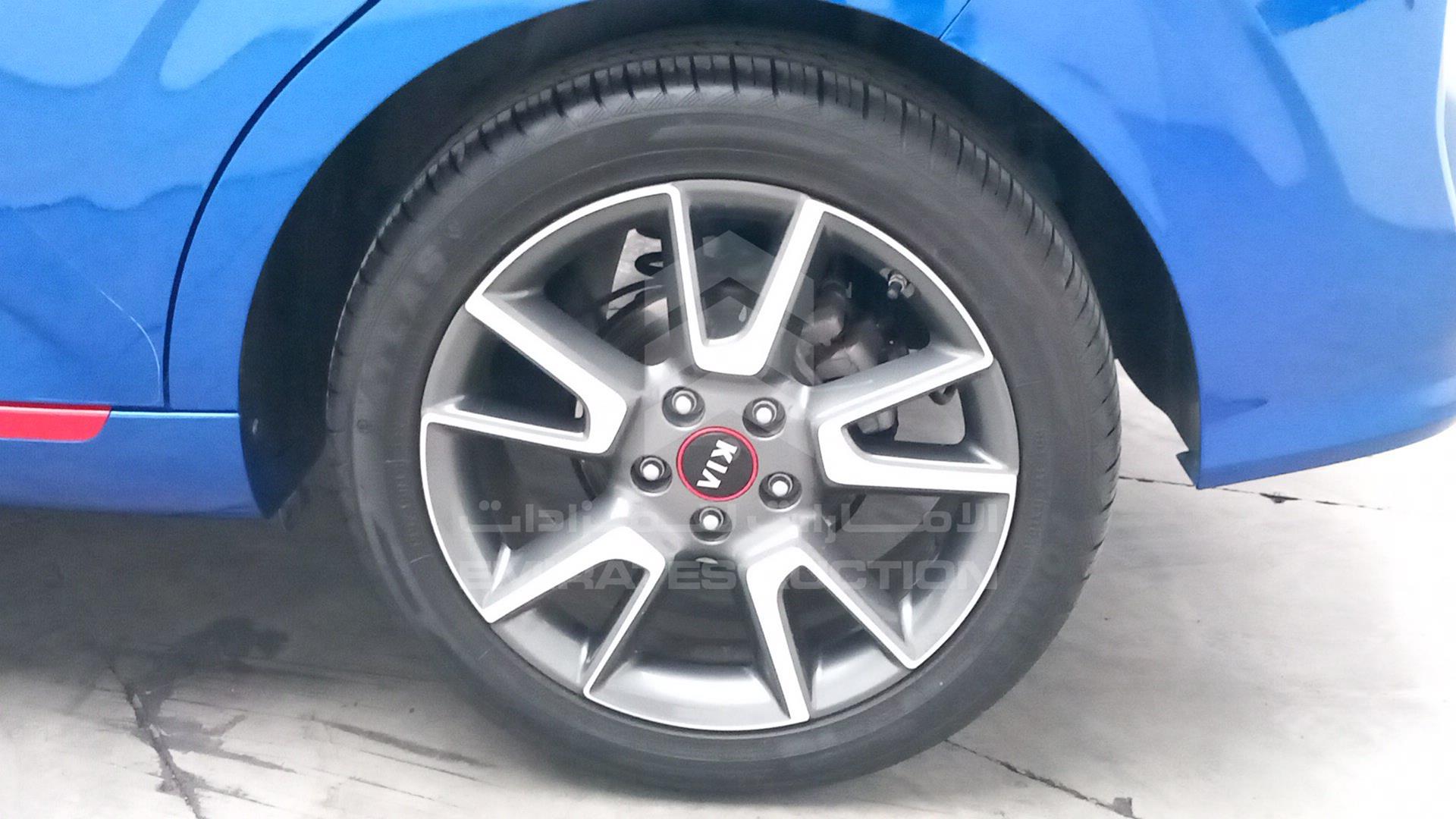 2020 KIA SOUL VIN: KNDJ63AU6L7110925