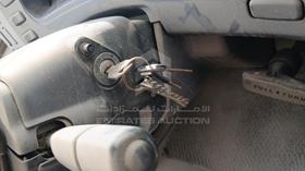 2006 Mitsubishi Rosa — Keys — Photo 4 — Thumbnail