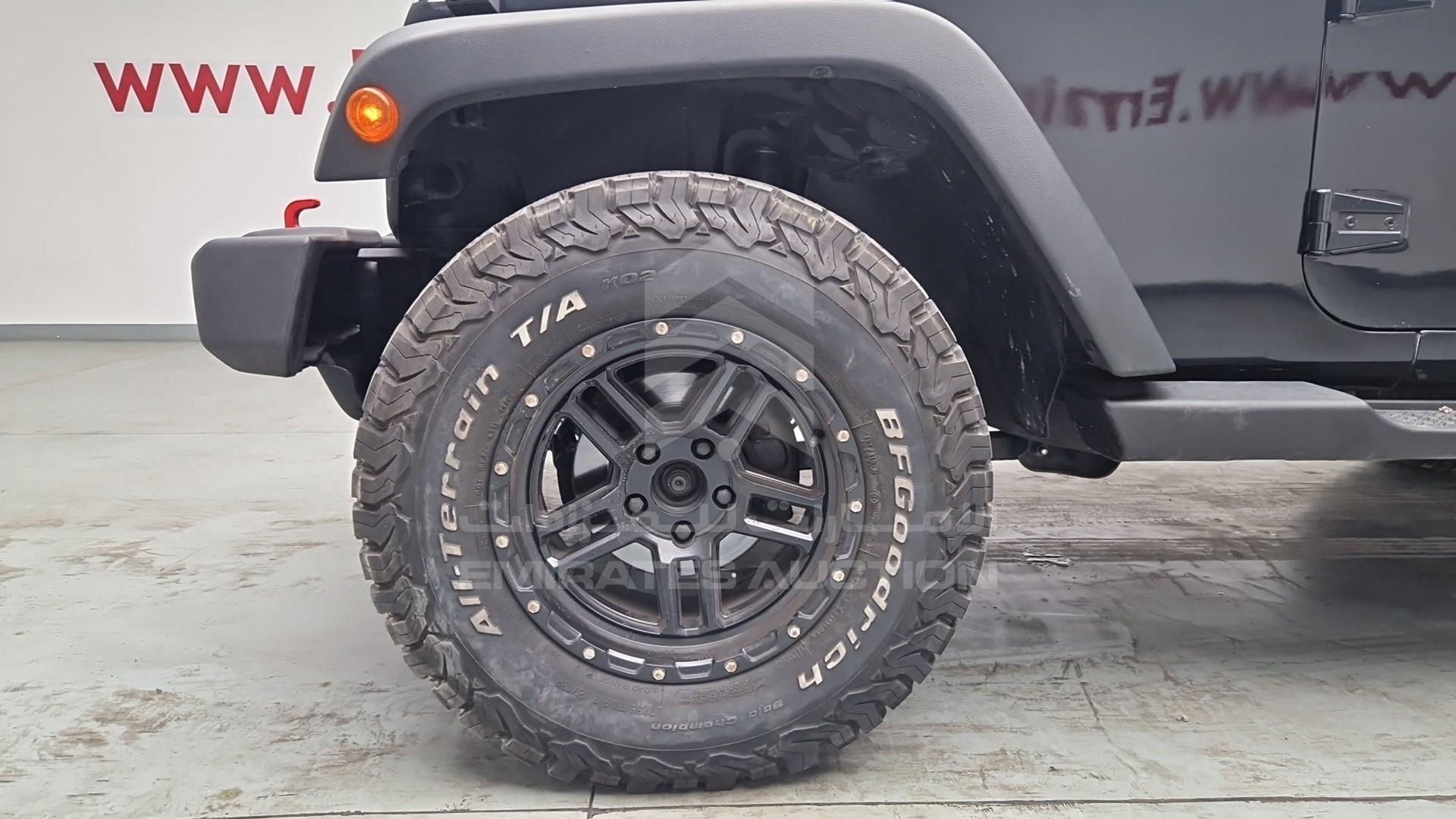 2015 JEEP WRANGLER / VIN: 1C4AJWAG8FL630887