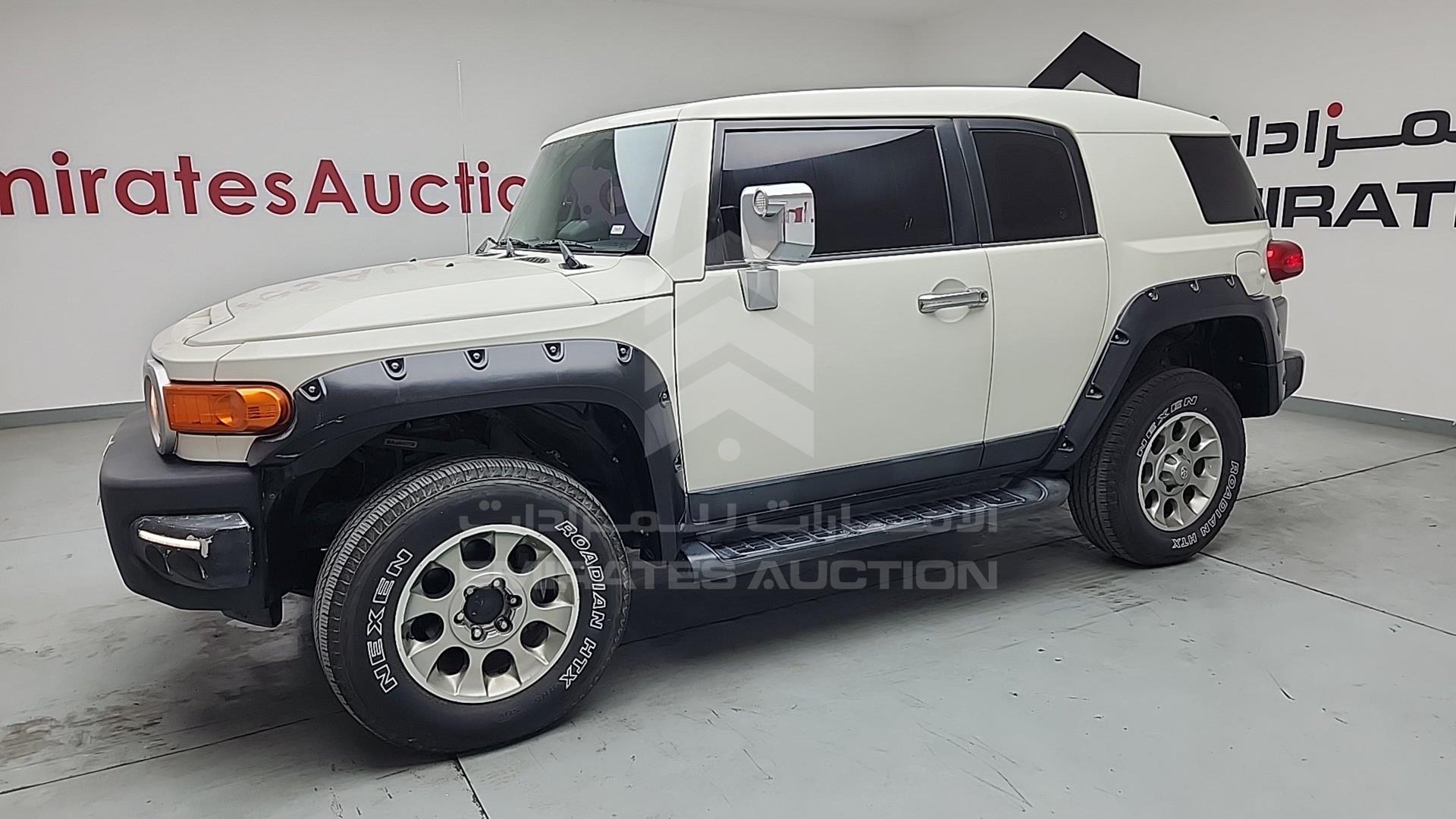 2012 TOYOTA FJ CRUISER VIN: JTEBU11F3CK127030