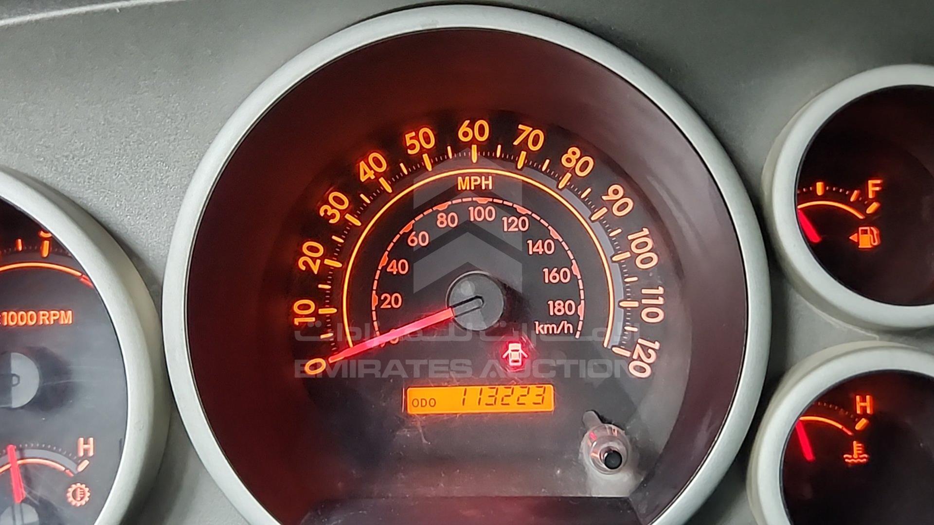 2010 TOYOTA TUNDRA VIN: 5TFUW5F1XAX120085