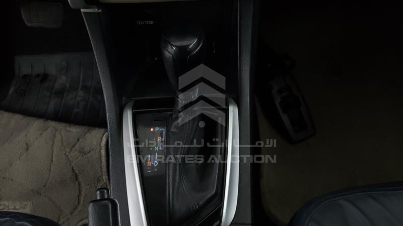 RKLBB9HE8J5212787 Auction: EmiratesAuction Lot: 404125 RKLBB9HE8J5212787 Toyota Corolla 2018 WHITE Photo 17