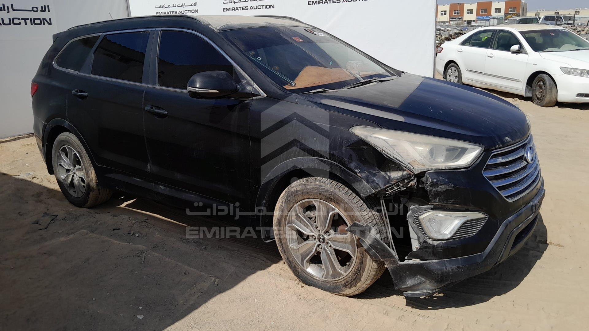 2014 HYUNDAI SANTA FE VIN: KMHSM81E7EU044966