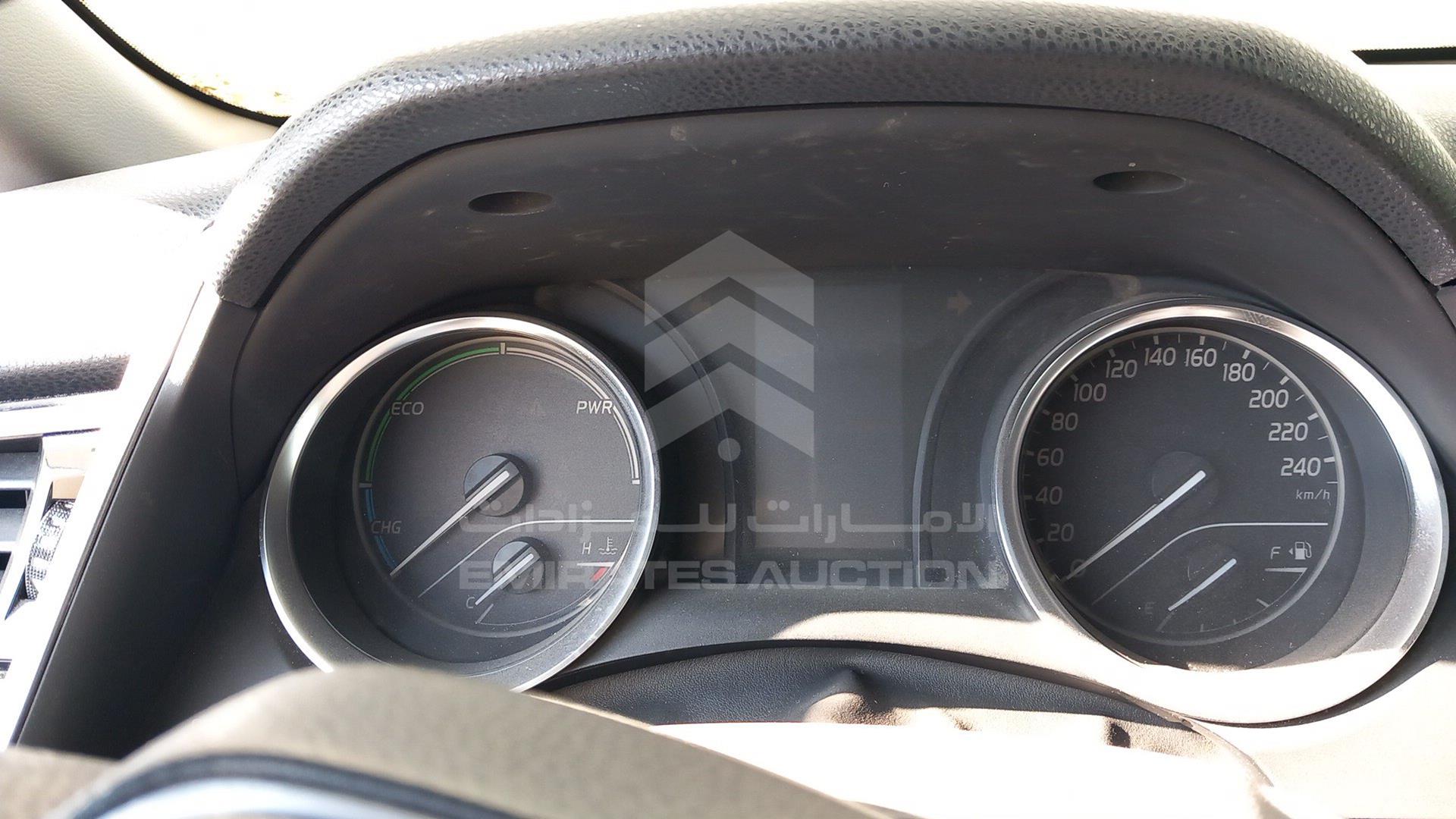 2018 TOYOTA CAMRY VIN: JTNB29HK0J3008057