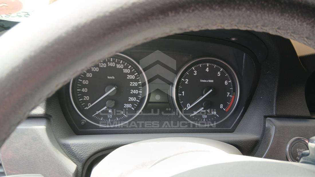 بي ام دبليو 335 2010 — مؤشر السرعة — صورة 14