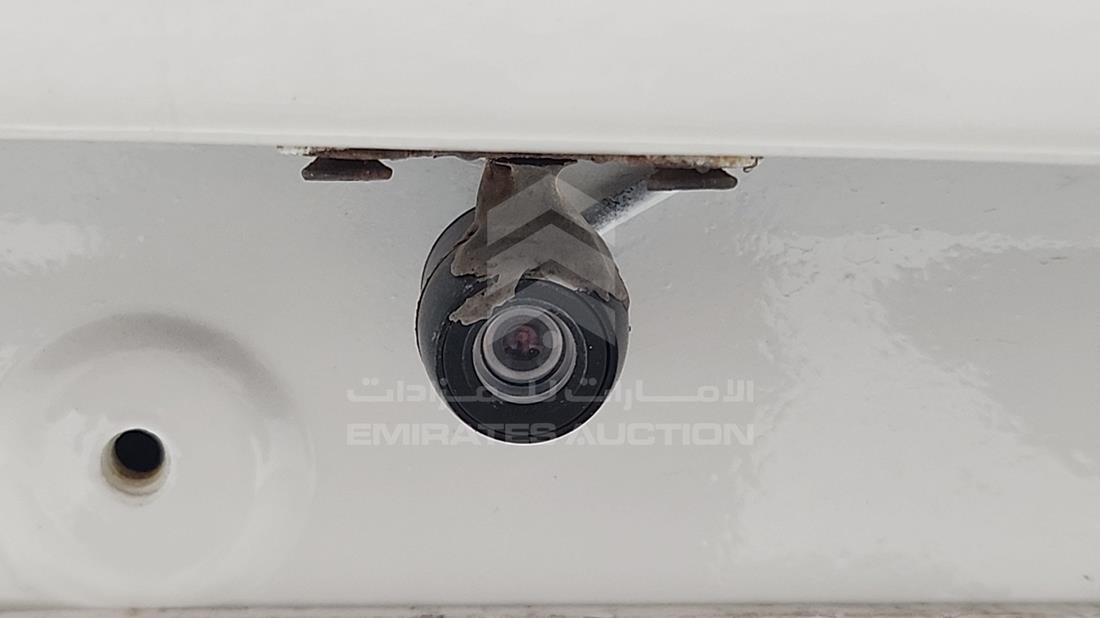 تويوتا ياريس 2015 — زاوية الكاميرا الخلفية ورؤية 360 درجة — صورة 20