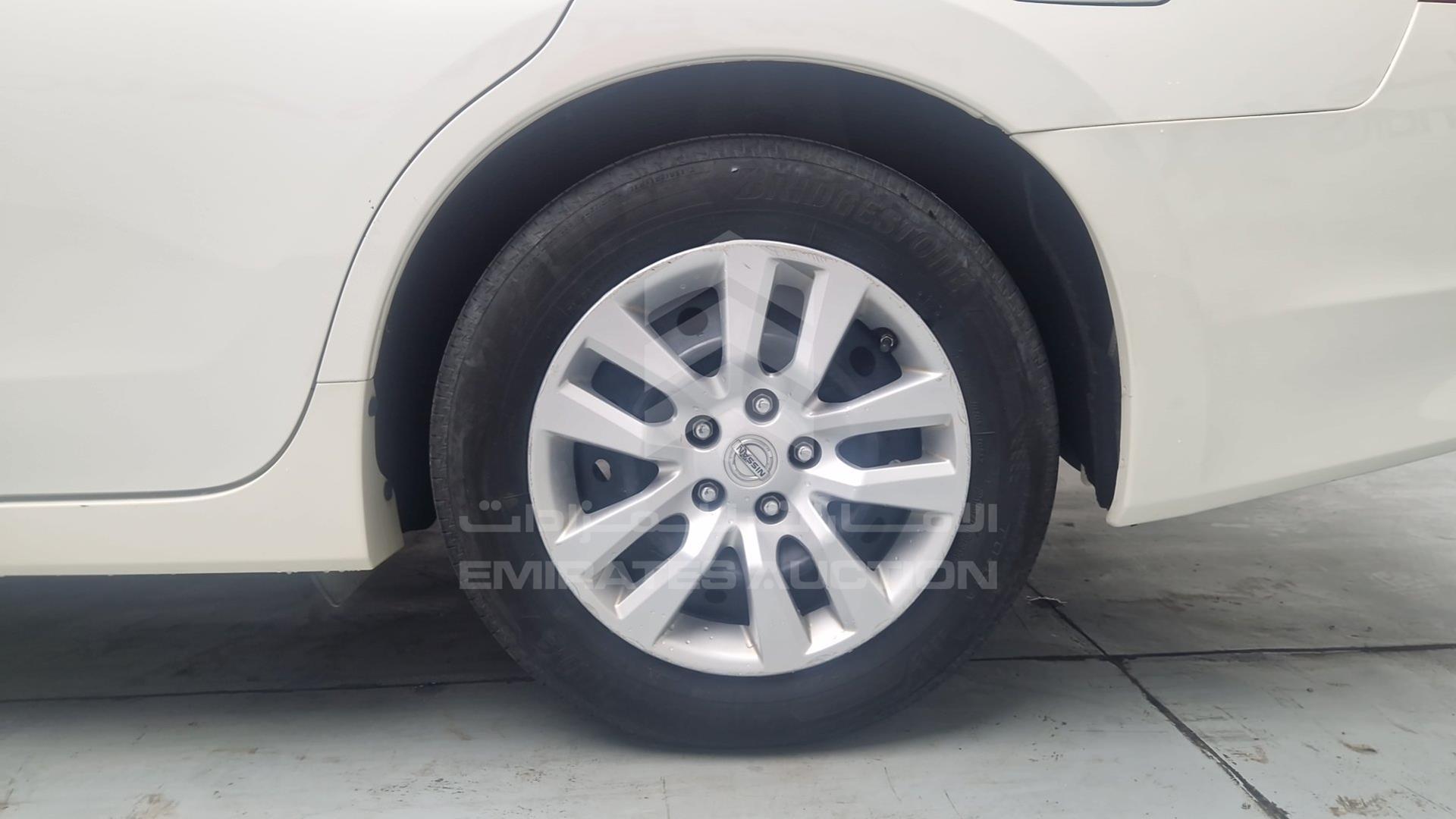 2017 NISSAN ALTIMA VIN: 1N4AL3A97HC100607