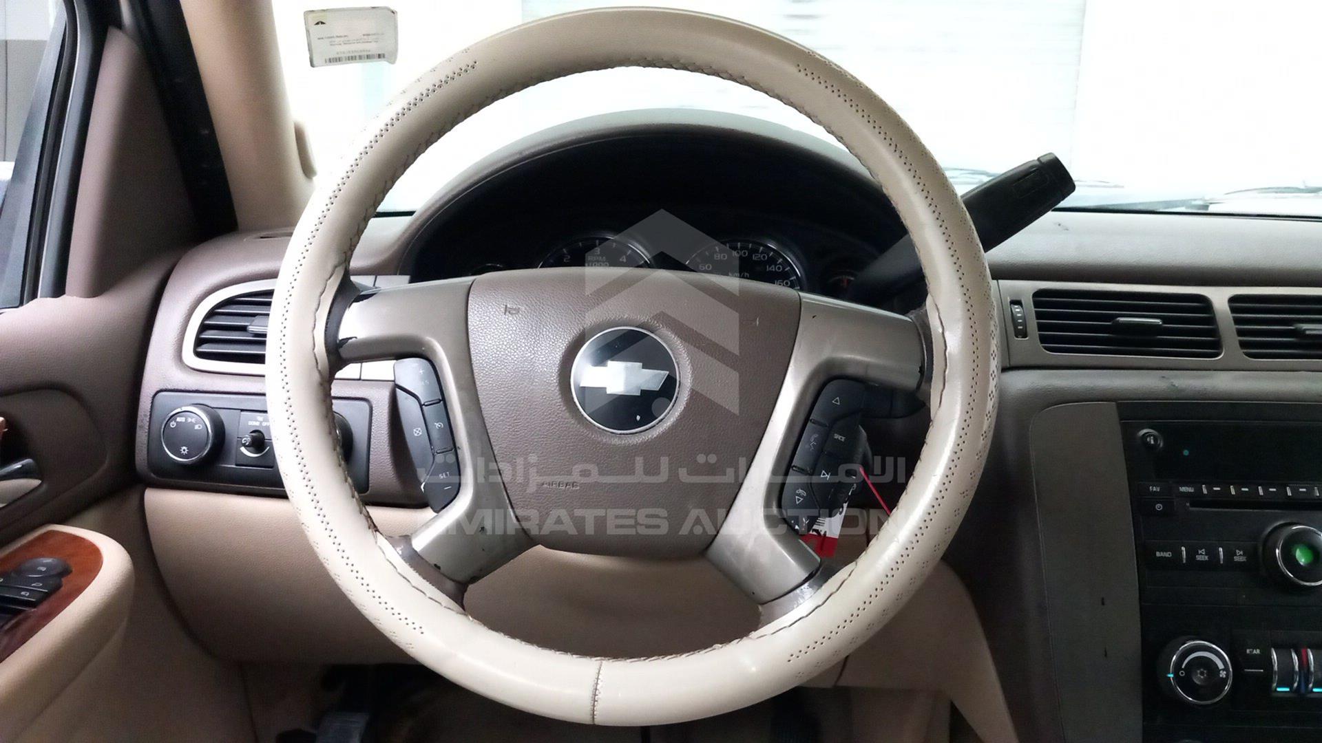 2013 CHEVROLET TAHOE VIN: 1GNSK6E00DR302279